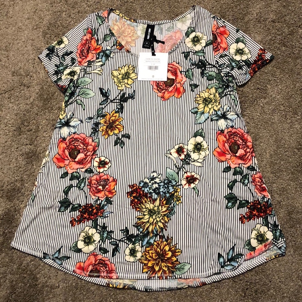 Agnes & Dora T, Black/White Striped Floral, S, NWT